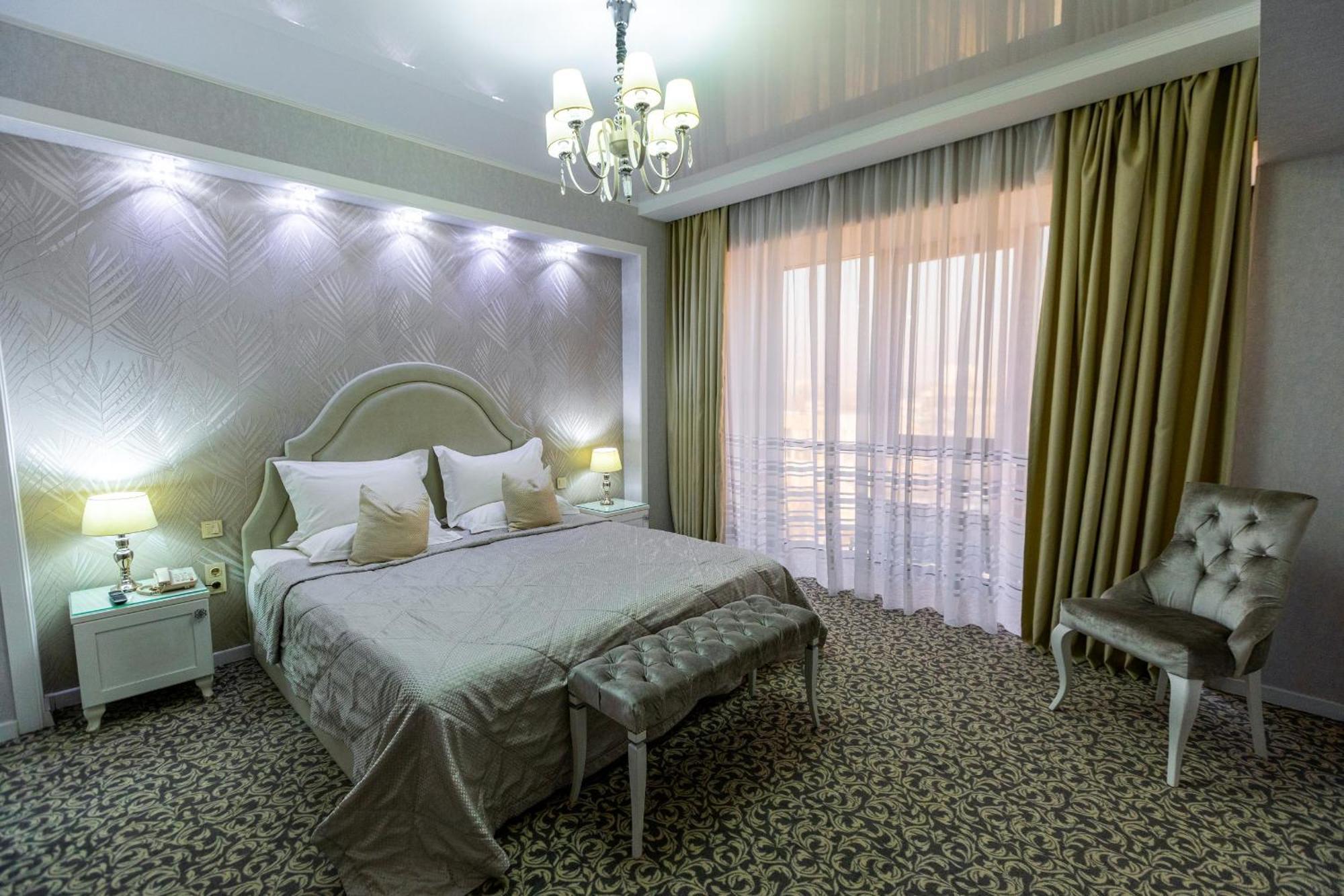 Plaza Hotel Almatî Cameră foto